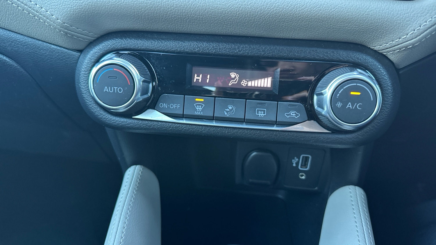 Used Nissan Micra 2021 for sale - 77323431: Photo 44