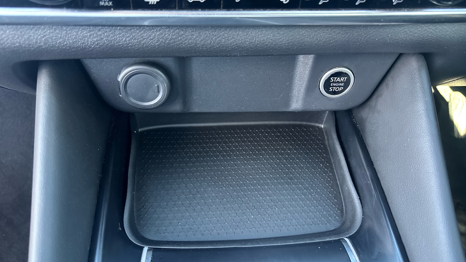 Used Nissan Qashqai 2022 for sale - 76104660: Photo 42
