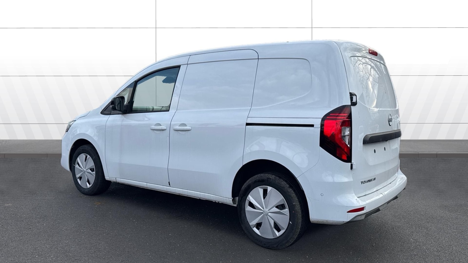 Used Nissan Other 2025 for sale - 76650926: Photo 2