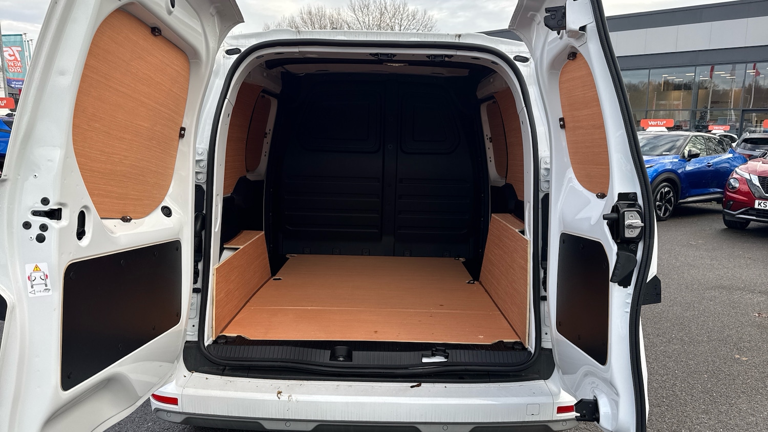 Used Nissan Other 2025 for sale - 76650926: Photo 4