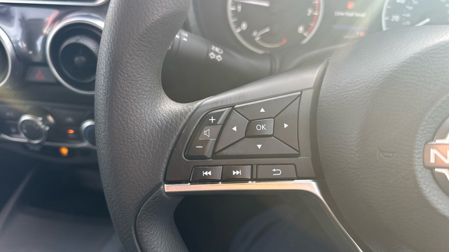 Used Nissan Juke 2022 for sale - 77569331: Photo 28