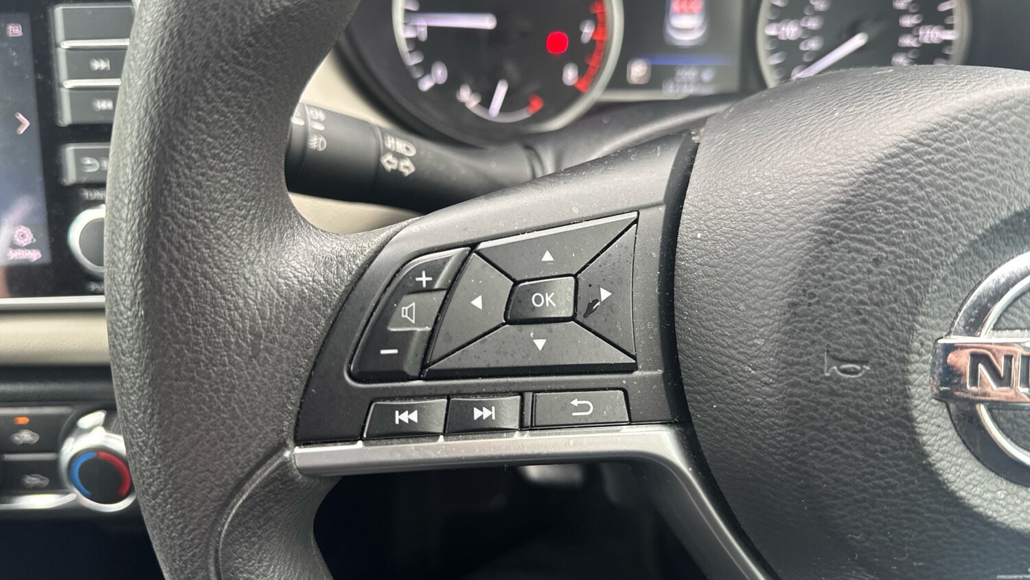 Used Nissan Micra 2021 for sale - 76963214: Photo 21