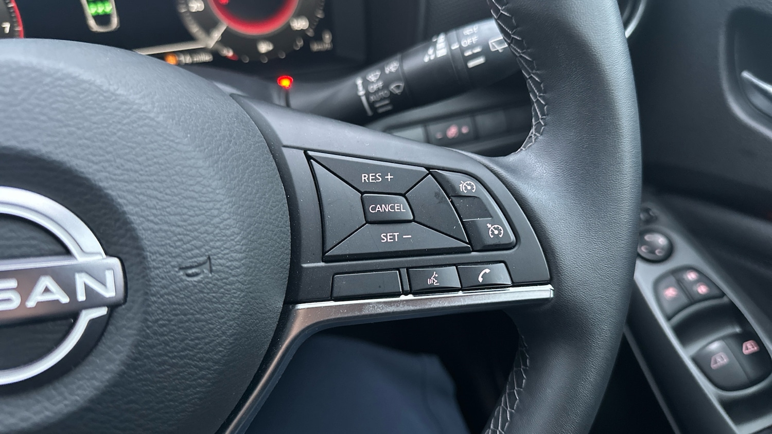 Used Nissan Juke 2024 for sale - 77036675: Photo 36