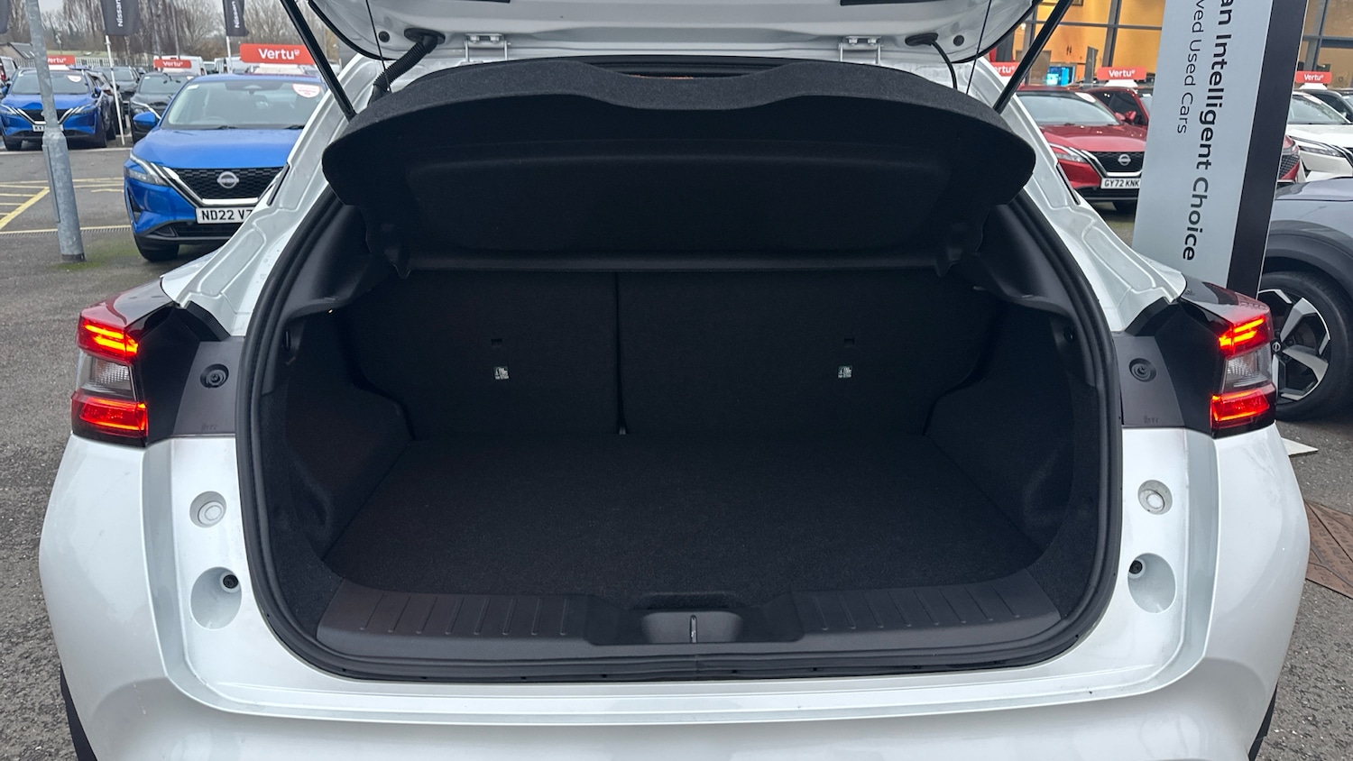 Used Nissan Juke 2024 for sale - 77036675: Photo 4