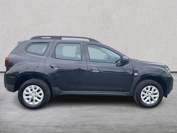 Used Dacia Duster 2022 for sale - 75773118: Photo