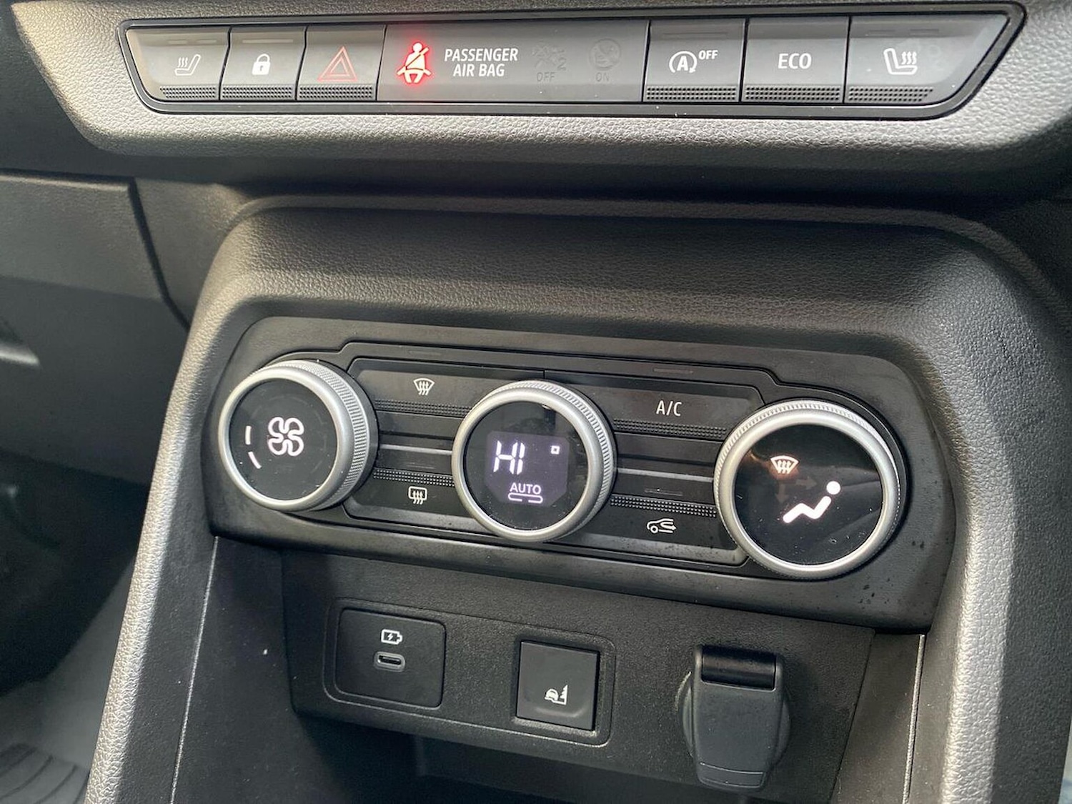 Used Dacia Sandero Stepway 2025 for sale - 76455233: Photo 12