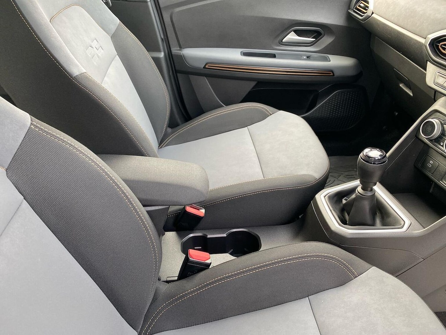 Used Dacia Sandero Stepway 2025 for sale - 76455233: Photo 13