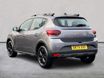 Used Dacia Sandero Stepway 2025 for sale - 76455233: Photo