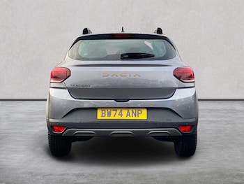 Used Dacia Sandero Stepway 2025 for sale - 76455233: Photo