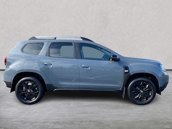 Used Dacia Duster 2023 for sale - 78552890: Photo
