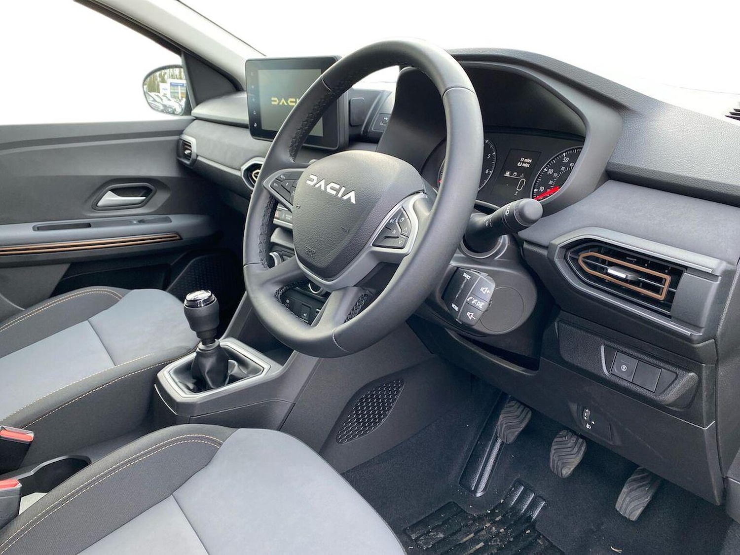 Used Dacia Sandero Stepway 2025 for sale - 76905022: Photo 15