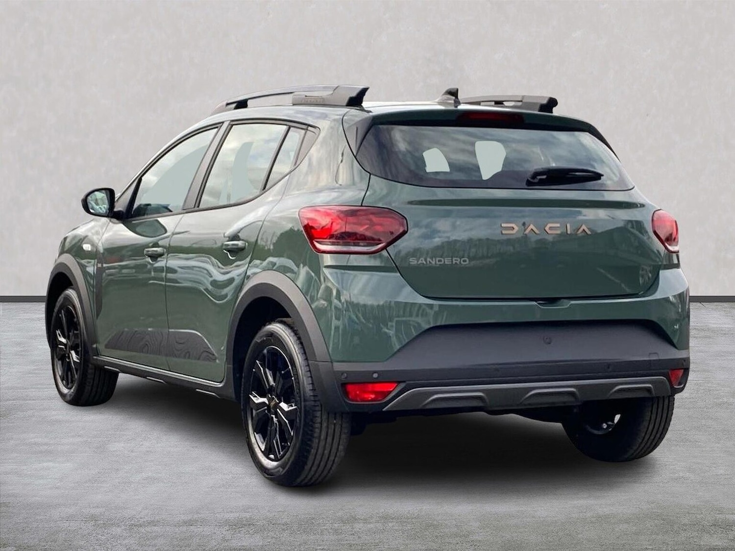 Used Dacia Sandero Stepway 2025 for sale - 76905022: Photo 2