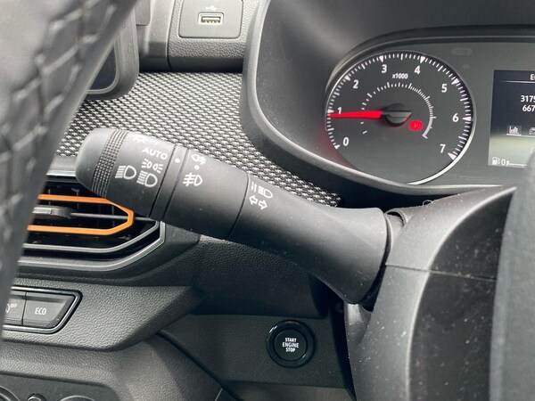 Used Dacia Sandero Stepway 2022 for sale - 76231714: Photo 28