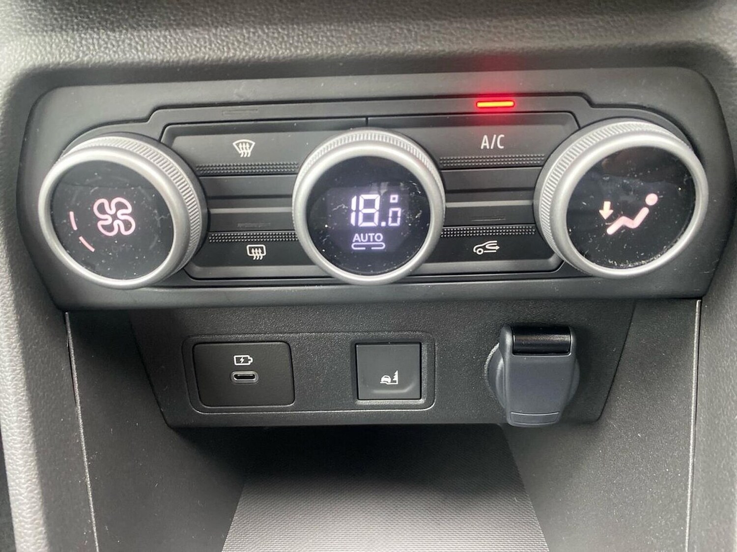 Used Dacia Sandero Stepway 2026 for sale - 78191595: Photo 12