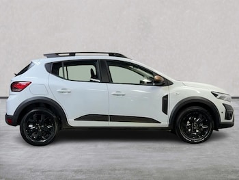 Used Dacia Sandero Stepway 2025 for sale - 76974522: Photo