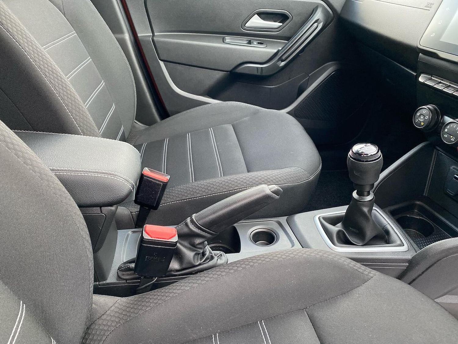 Used Dacia Duster 2023 for sale - 76831989: Photo 13