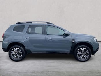 Used Dacia Duster 2023 for sale - 79710506: Photo