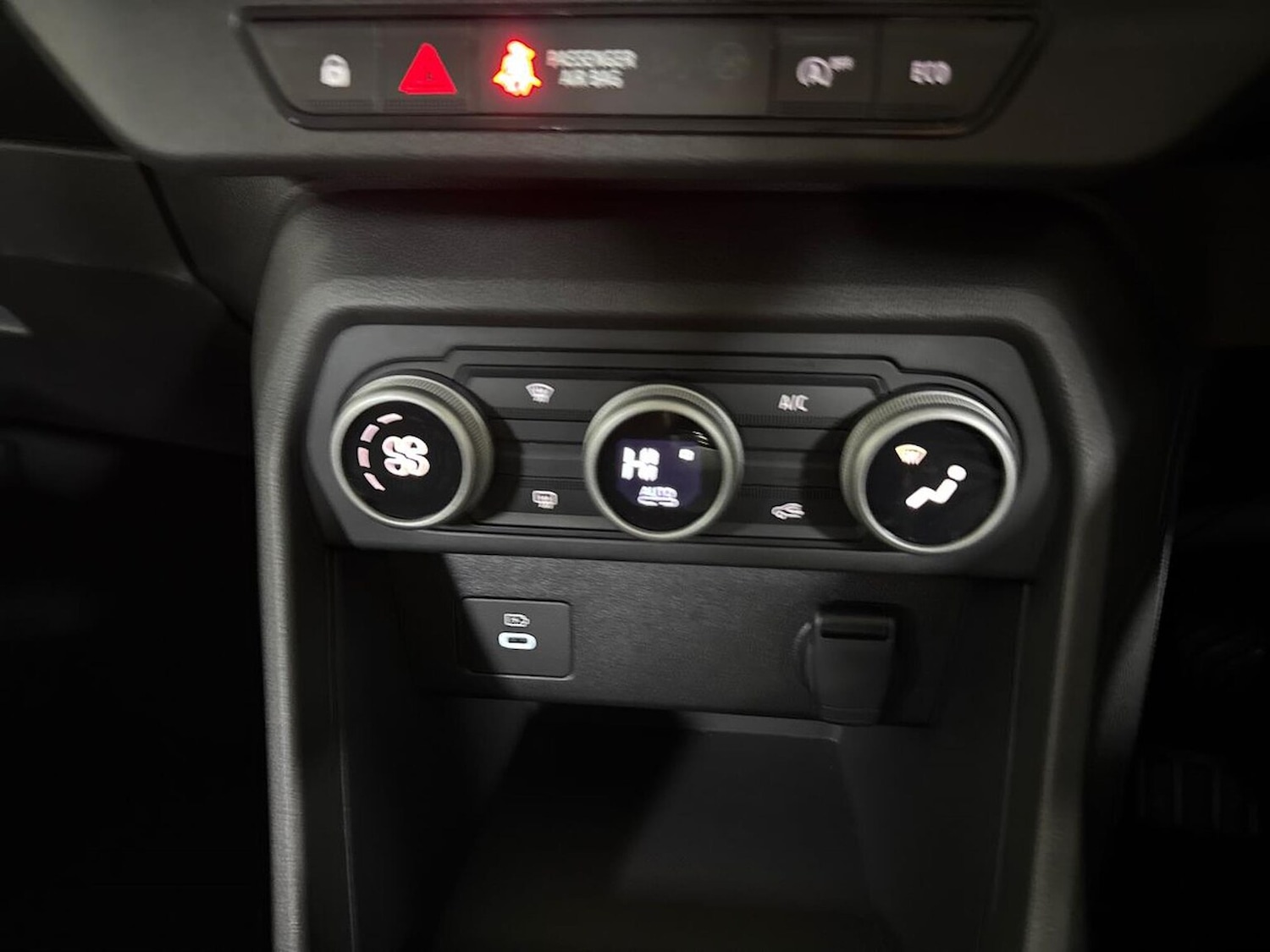 Used Dacia Sandero 2025 for sale - 76892103: Photo 12