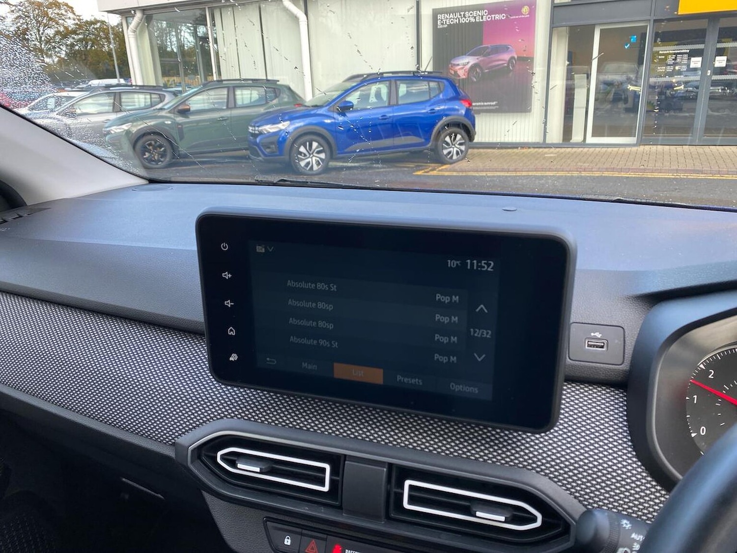 Used Dacia Sandero 2023 for sale - 76383342: Photo 11