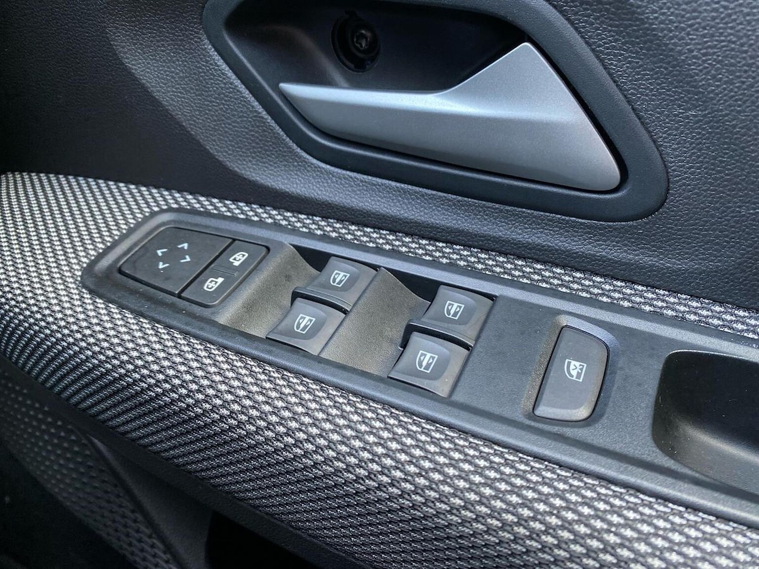 Used Dacia Sandero 2023 for sale - 76383342: Photo 21