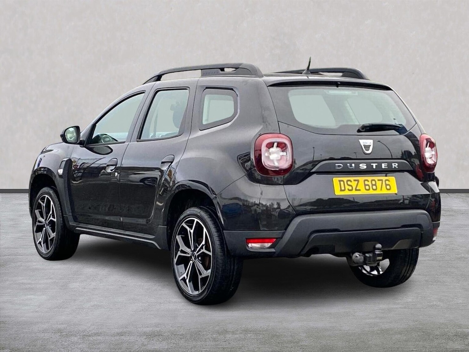 Used Dacia Duster 2019 for sale - 76591376: Photo 2
