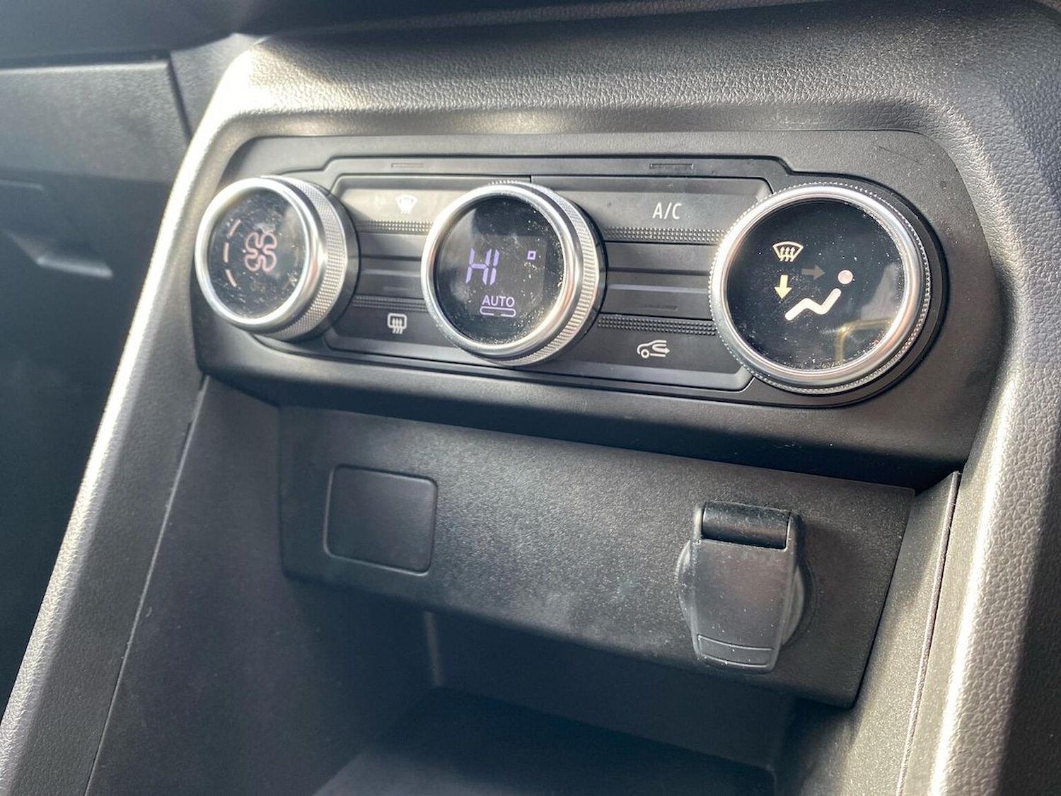 Used Dacia Jogger 2022 for sale - 78210201: Photo 14