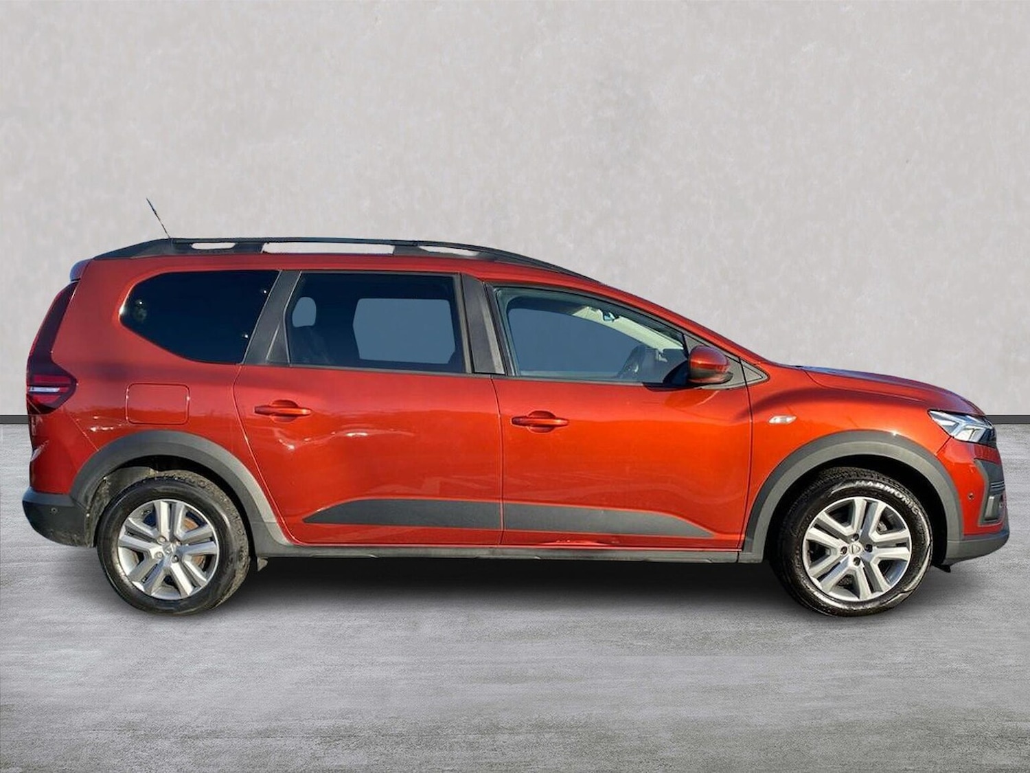 Used Dacia Jogger 2022 for sale - 76396856: Photo 3