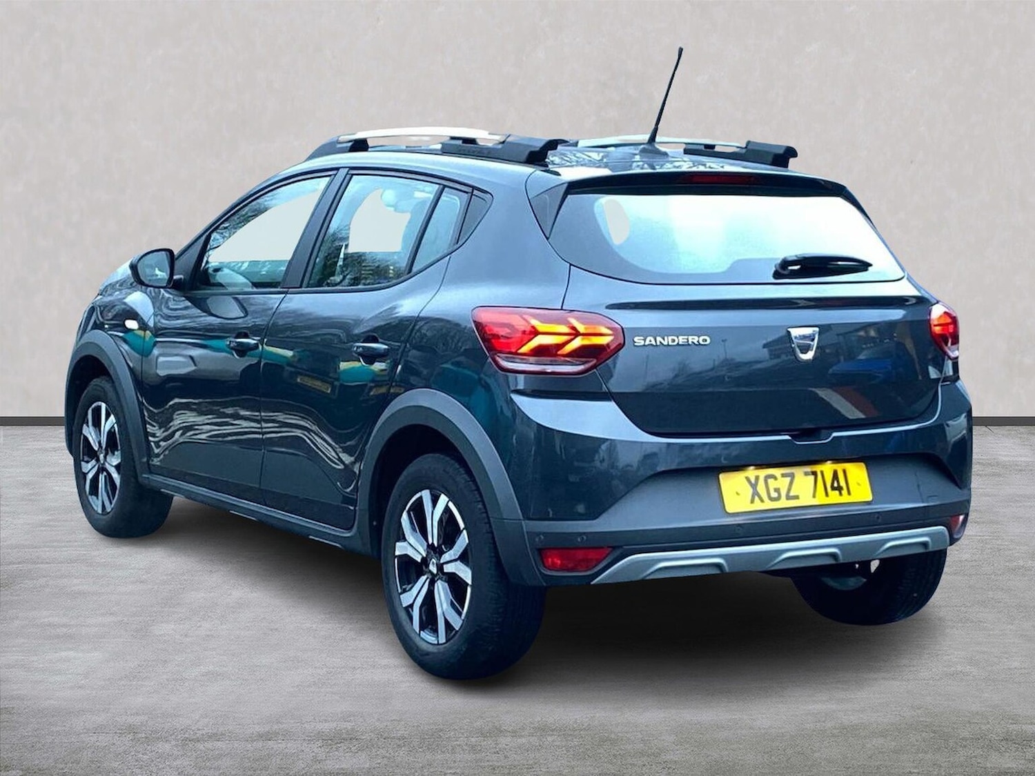 Used Dacia Sandero Stepway 2022 for sale - 77489661: Photo 2