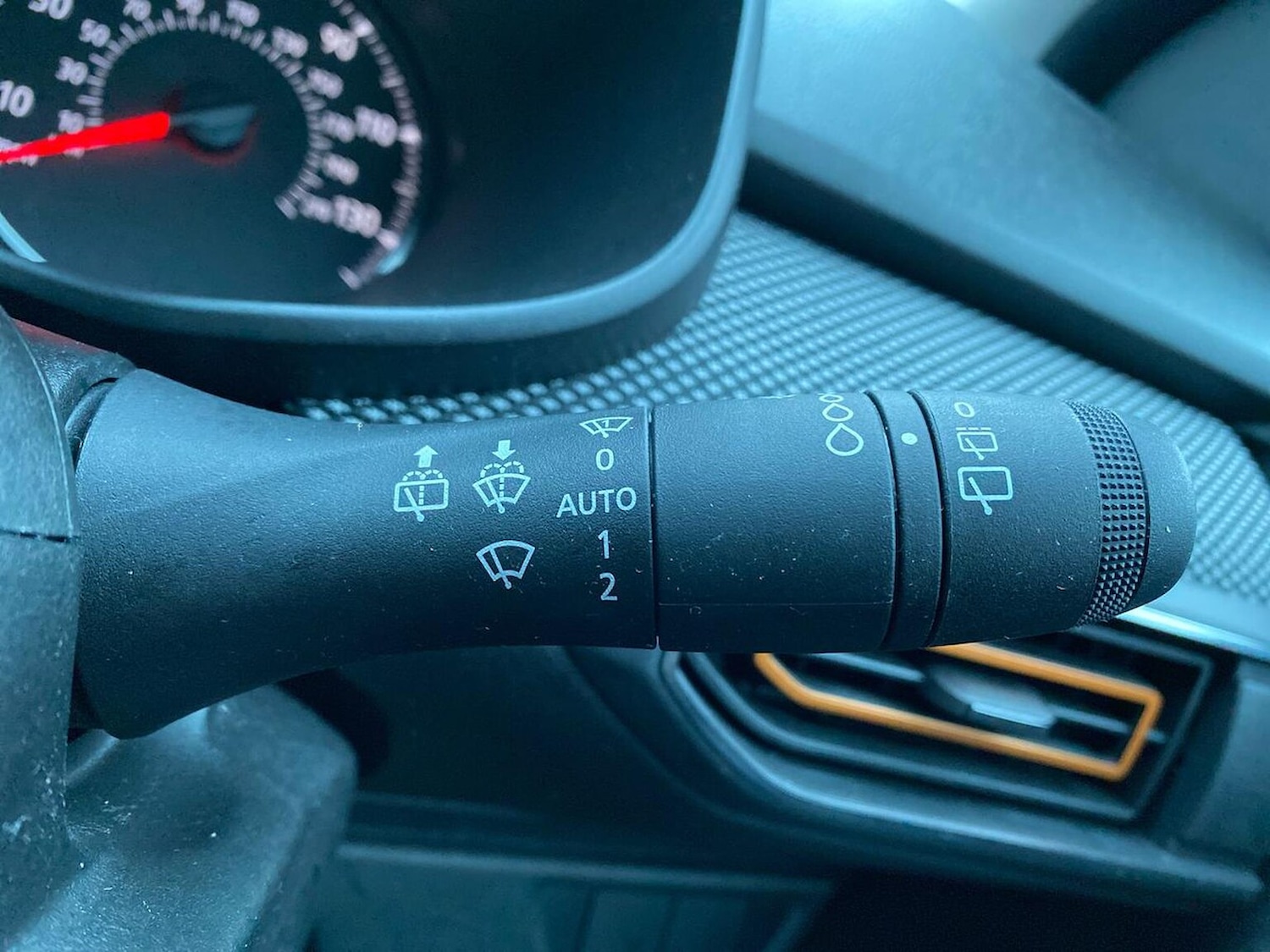 Used Dacia Sandero Stepway 2022 for sale - 77489661: Photo 28