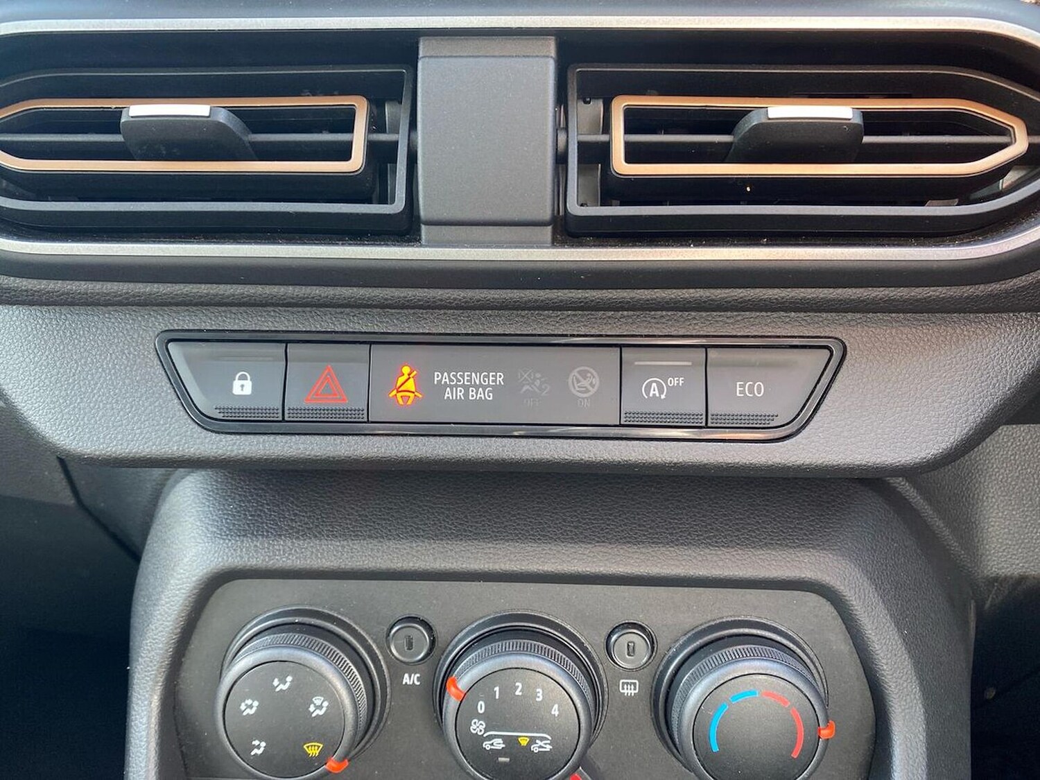 Used Dacia Sandero Stepway 2023 for sale - 78191574: Photo 24