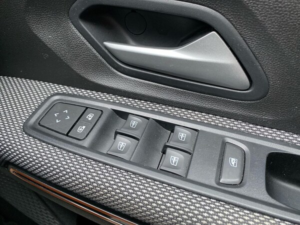Used Dacia Sandero Stepway 2023 for sale - 76232755: Photo 21