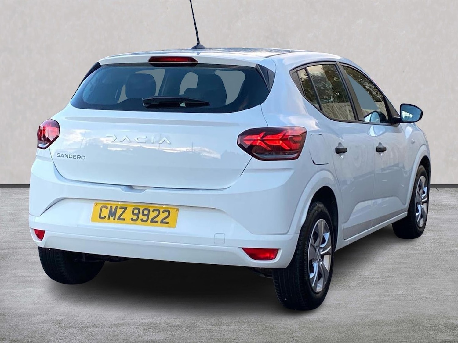 Used Dacia Sandero 2024 for sale - 76492456: Photo 18