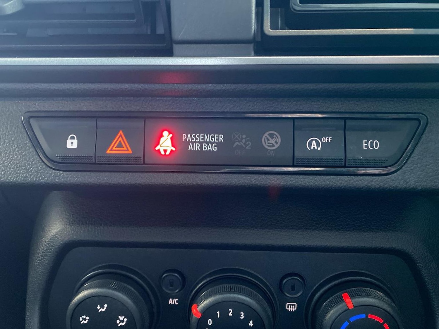 Used Dacia Sandero 2024 for sale - 76492456: Photo 22