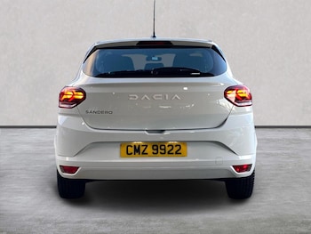 Used Dacia Sandero 2024 for sale - 76492456: Photo