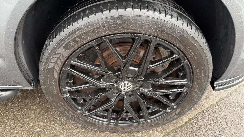 Used Volkswagen Transporter 2018 for sale - 76910493: Photo 10