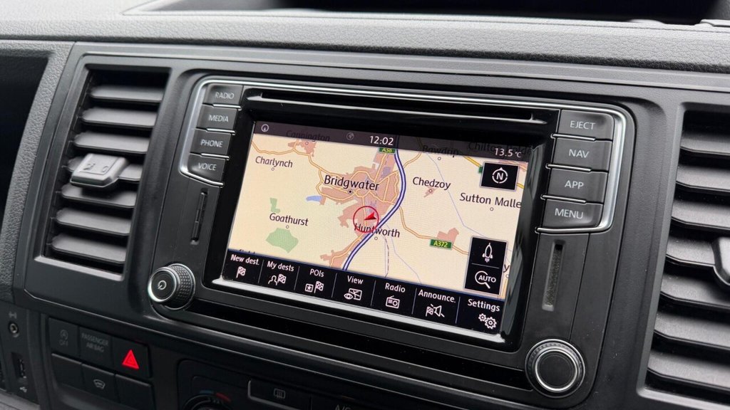 Used Volkswagen Transporter 2018 for sale - 76910493: Photo 15