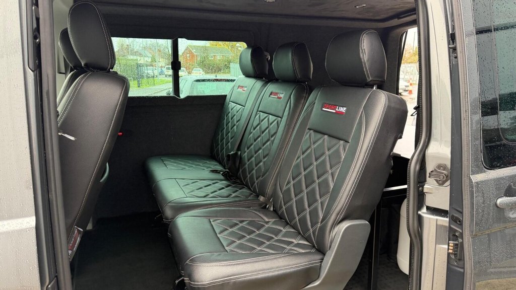 Used Volkswagen Transporter 2018 for sale - 76910493: Photo 21