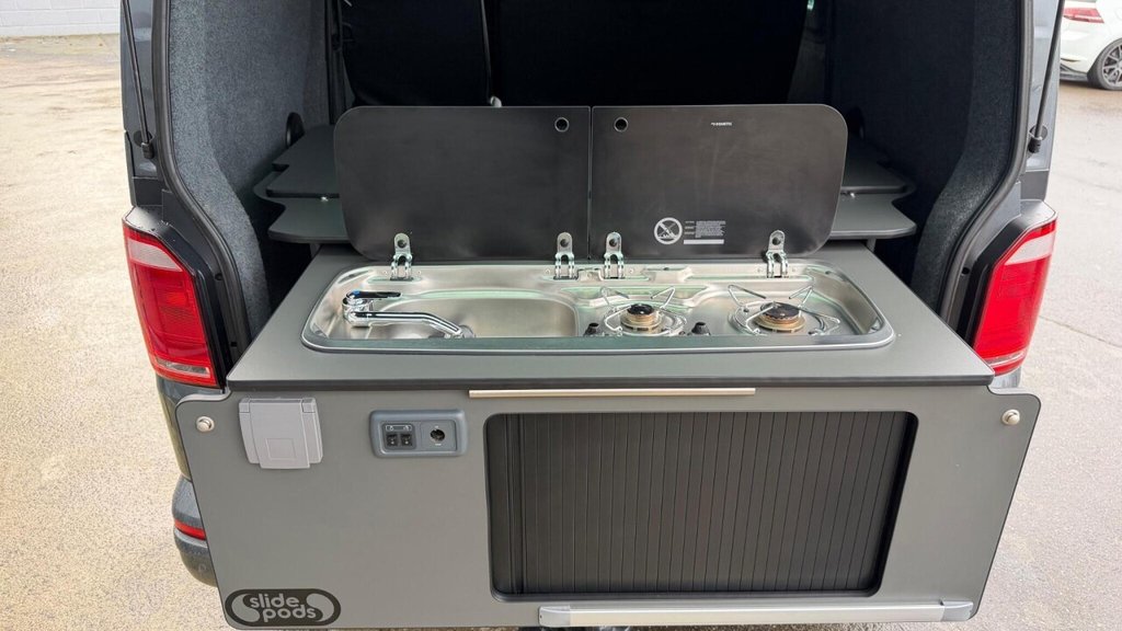 Used Volkswagen Transporter 2018 for sale - 76910493: Photo 26