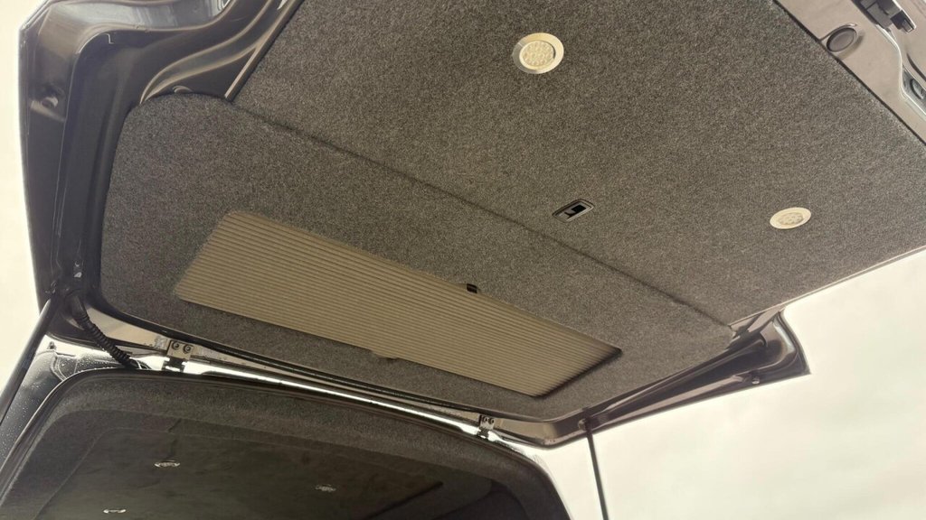 Used Volkswagen Transporter 2018 for sale - 76910493: Photo 27