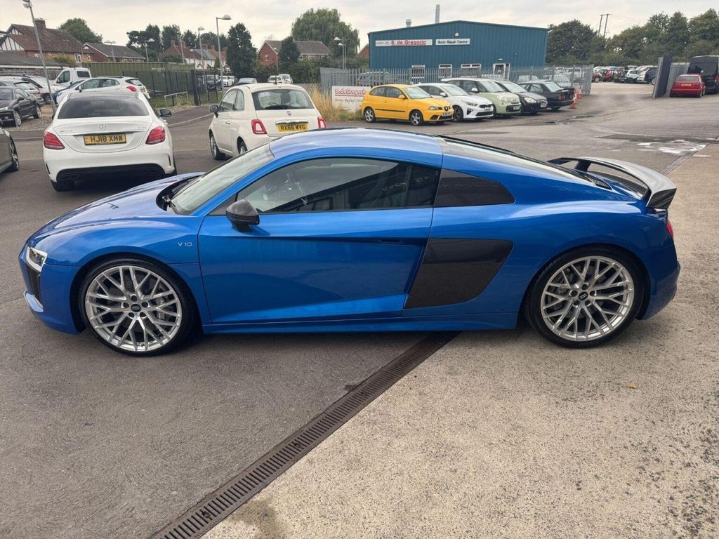Used Audi R8 2016 for sale - 76734450: Photo 4