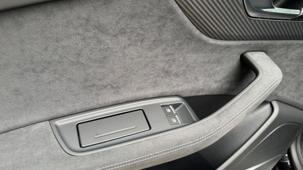 Used Audi RS Q8 2025 for sale - 76734454: Photo 14