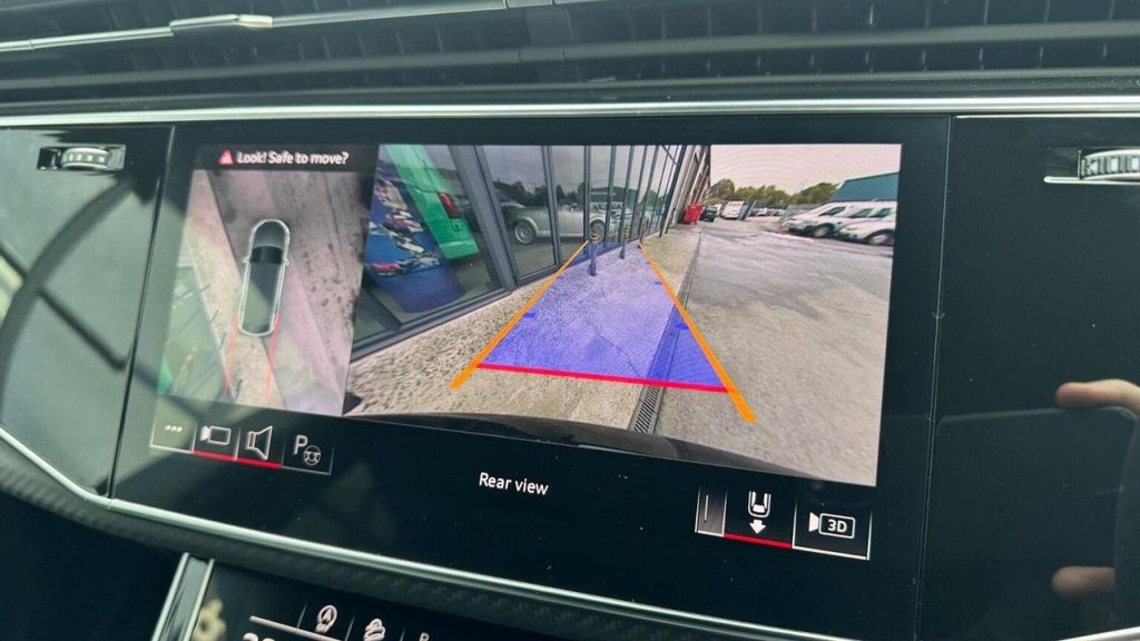 Used Audi RS Q8 2025 for sale - 76734454: Photo 24