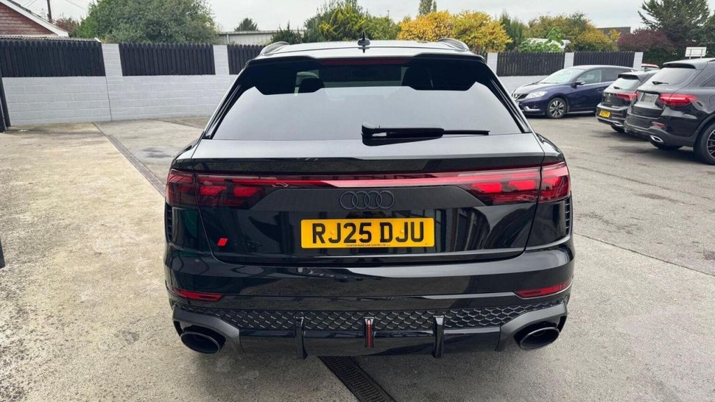 Used Audi RS Q8 2025 for sale - 76734454: Photo 4