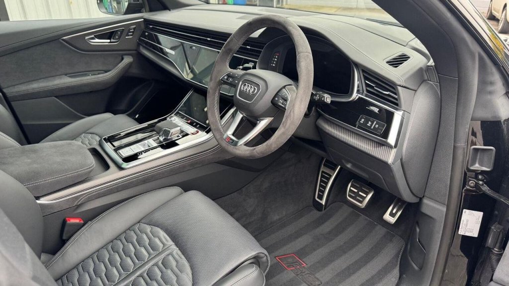 Used Audi RS Q8 2025 for sale - 76734454: Photo 8