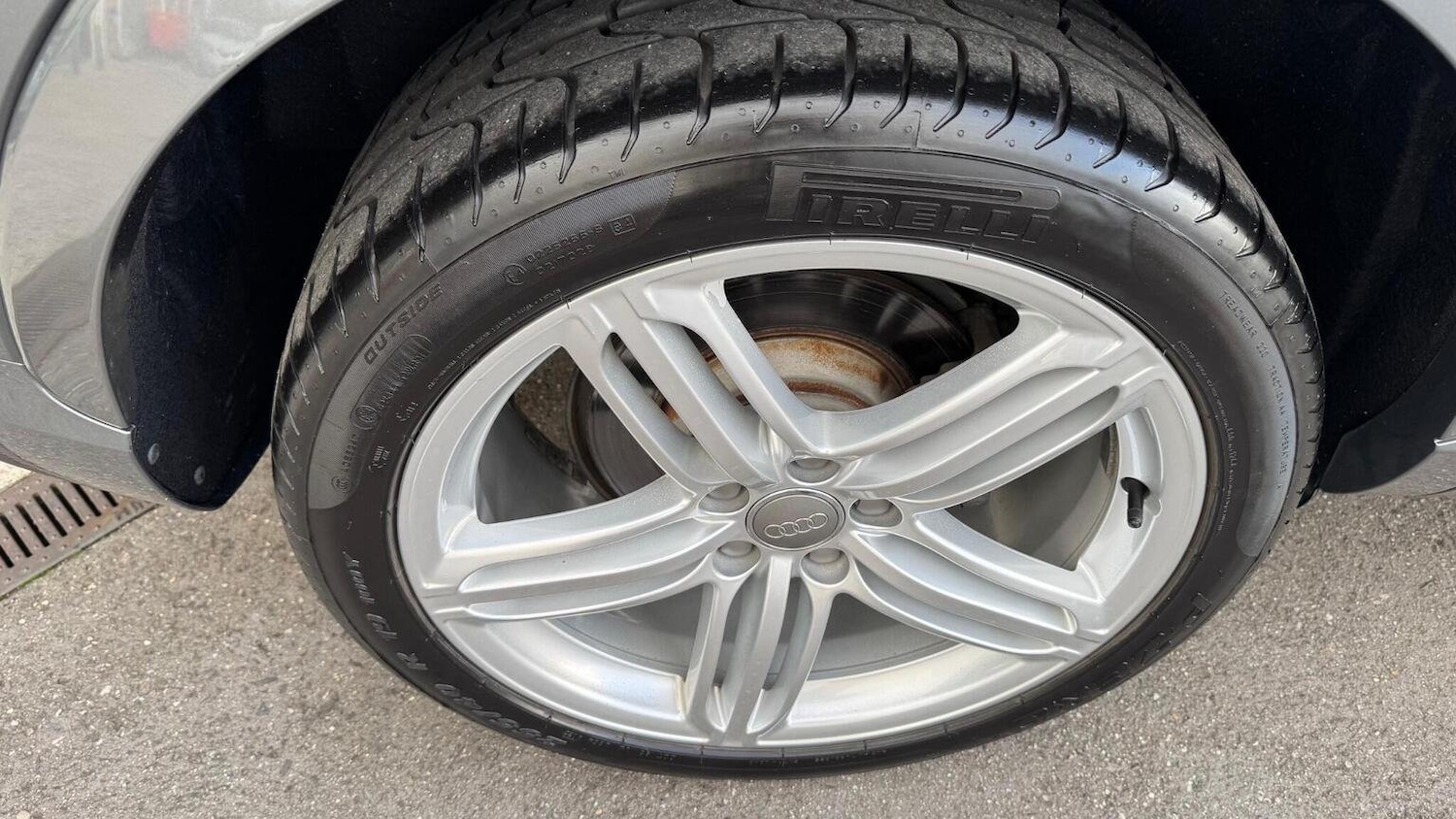 Used Audi Q3 2015 for sale - 76455488: Photo 17