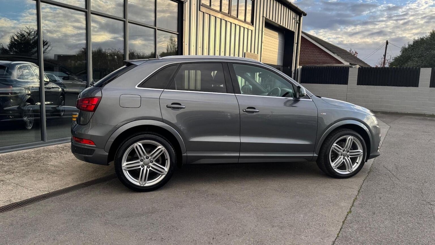 Used Audi Q3 2015 for sale - 76455488: Photo 5