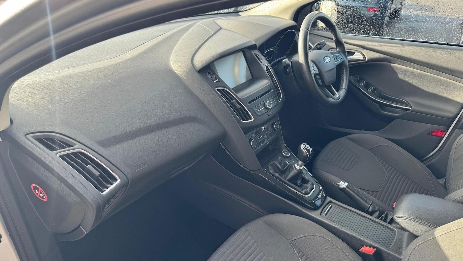 Used Ford Focus 2015 for sale - 76324729: Photo 6