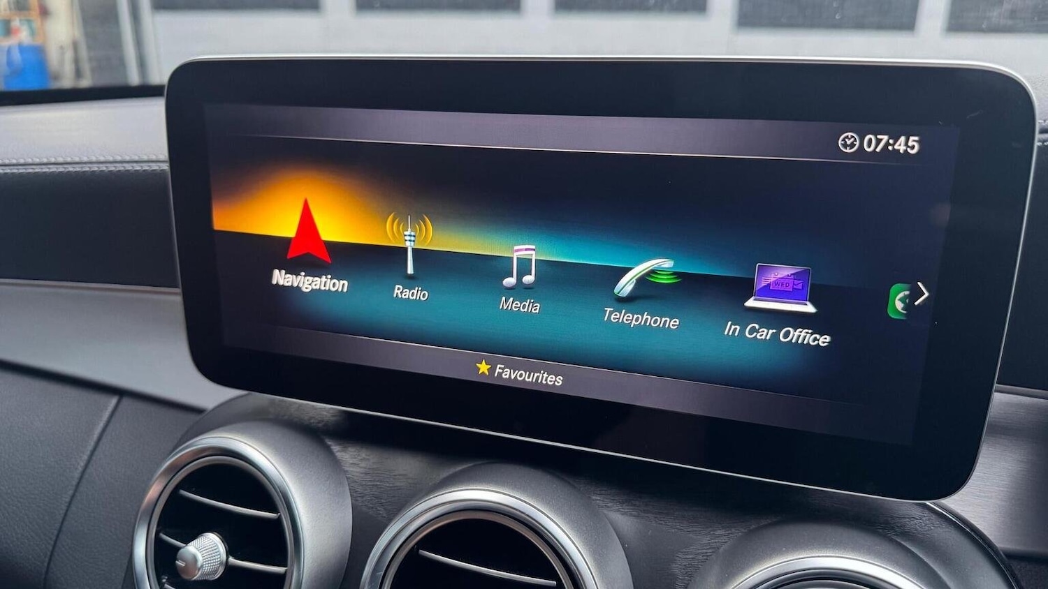 Used Mercedes-Benz C Class 2019 for sale - 76497487: Photo 17