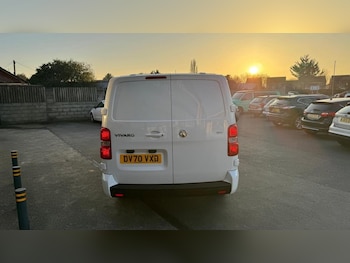 Used Vauxhall Vivaro 2020 for sale - 76030606: Photo