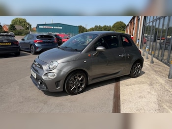 Used Abarth 595 2018 for sale - 79288532: Photo